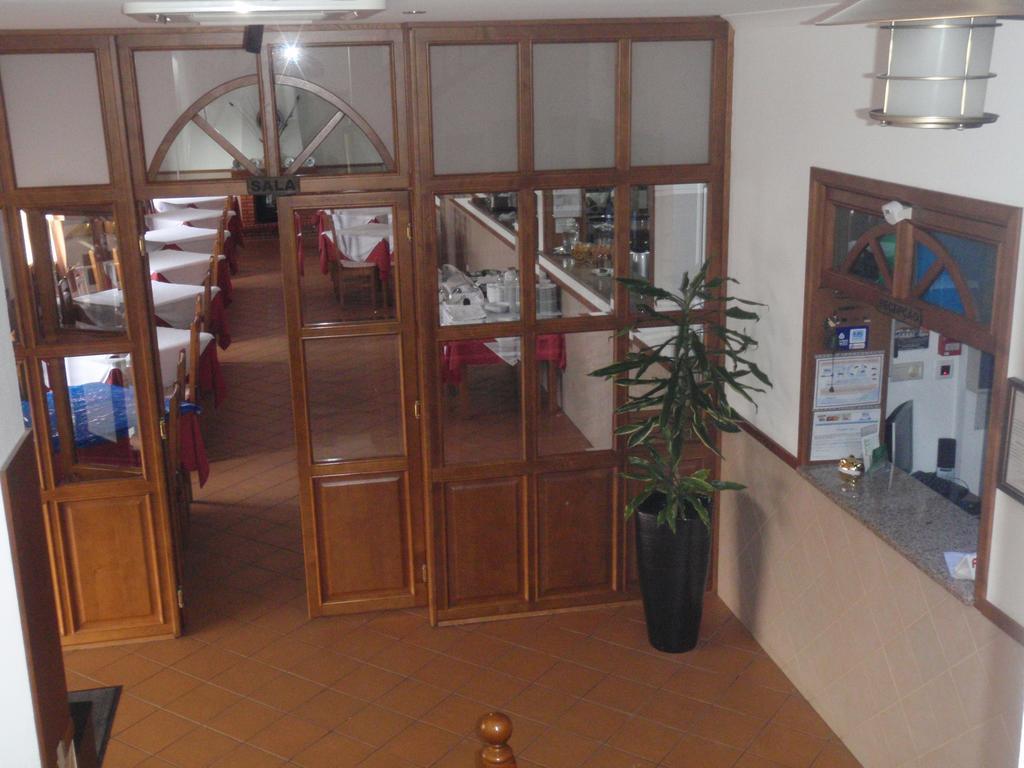 Hotel Romba Орике Экстерьер фото