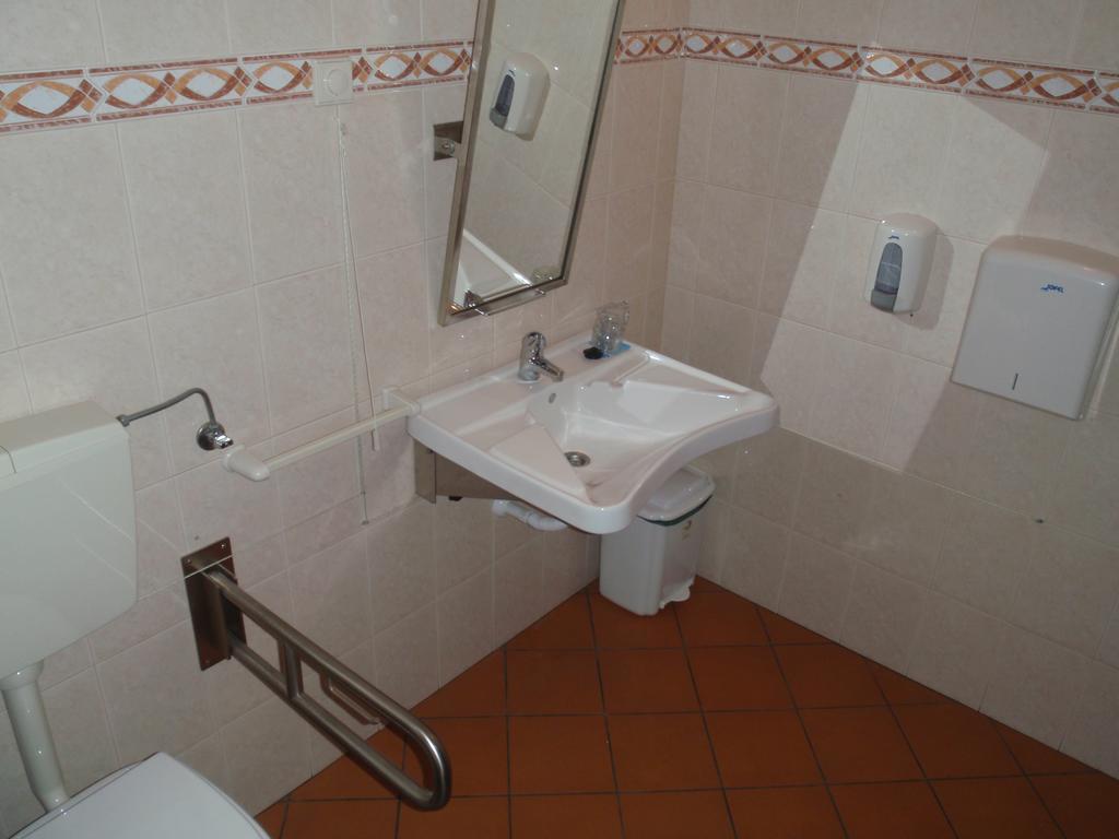 Hotel Romba Орике Экстерьер фото